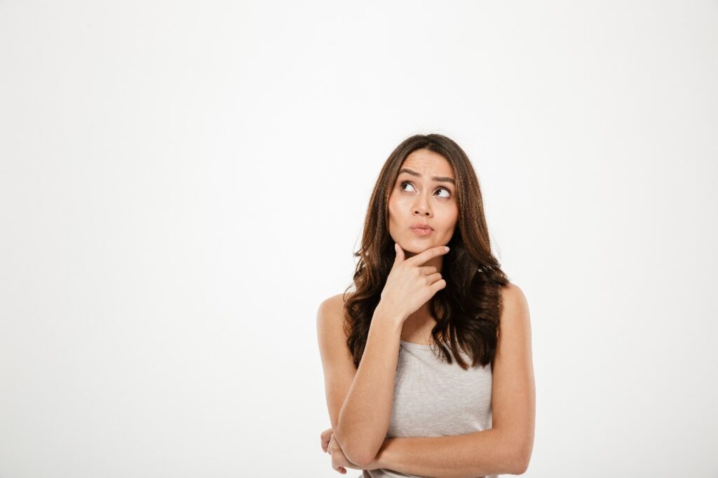 Cliente buscando respuestas a dudas sobre tuberías e insumos Hidrohome